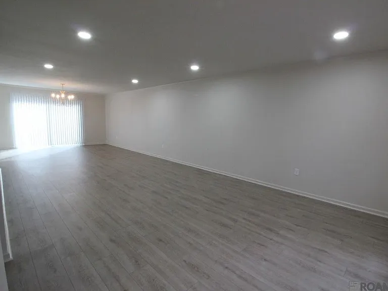 10111 Jefferson Hwy — Photo 2