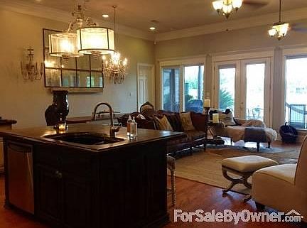 3rd image of 36167 Pleasant Hills Ct