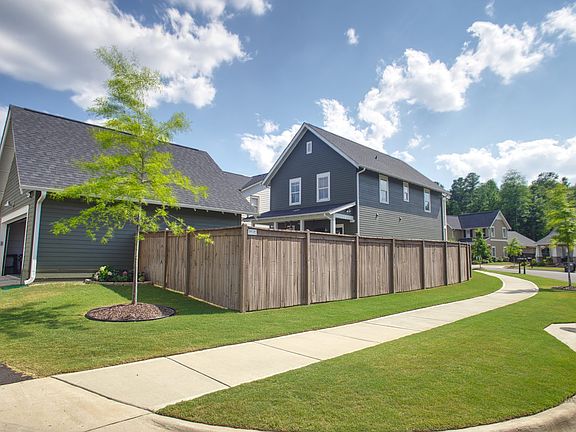 3rd image of 3299 Sawyer Dr