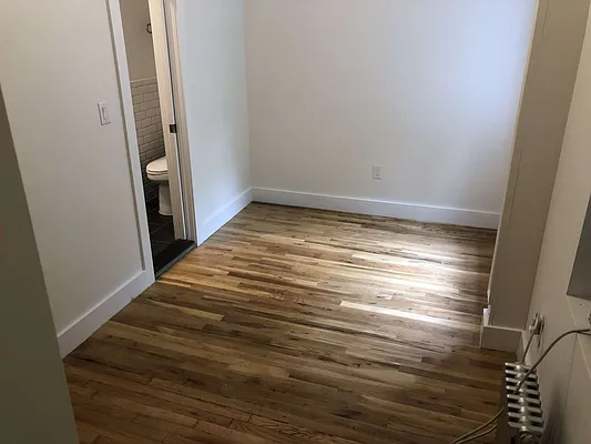 Rented by Dalan Rentals | media 28