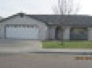 2127 Reta Way, Red Bluff, CA 96080