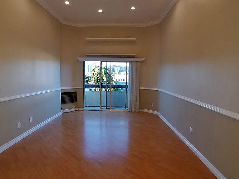 Village Beesan Condos — Photo 47