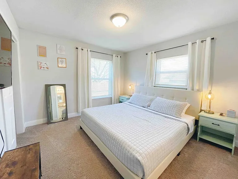 2927 Aster St — Photo 10