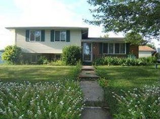 527 E 775 S, Nineveh, IN 46164