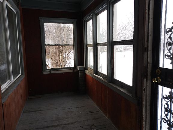 2nd image of 17326 Marx Ave