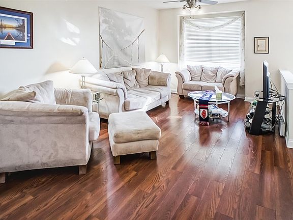 2nd image of 127 Dublin St