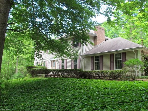4th image of 14245 Sweetbriar Ln