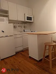 Rented by Wave Real Estate Group