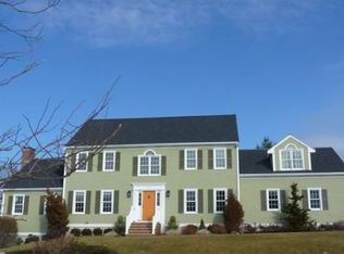 2 Alcott Way, Medfield, MA 02052