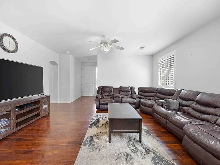 6202 Ocean Jasper Dr — Photo 4