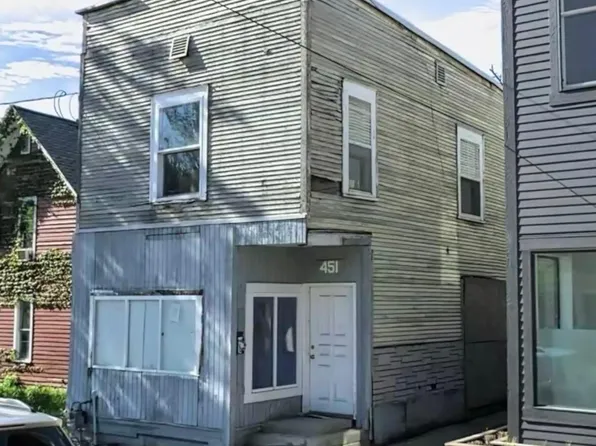 451 Carrier St NE, Grand Rapids, MI 49505