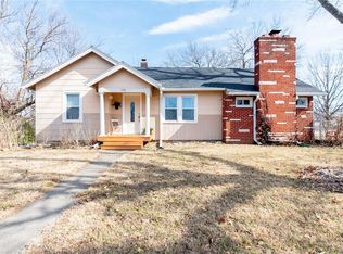 4501 N Walrond Ave, Kansas City, MO 64117