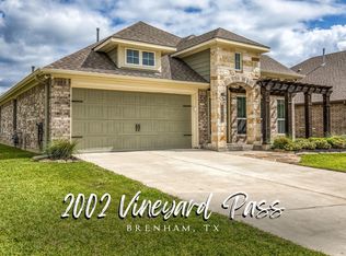 2002 Vineyard Pass, Brenham, TX 77833