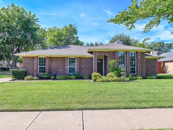 301 Brooks Ln, Coppell, TX 75019