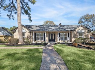 15402 Ripplestream St, Houston, TX 77068