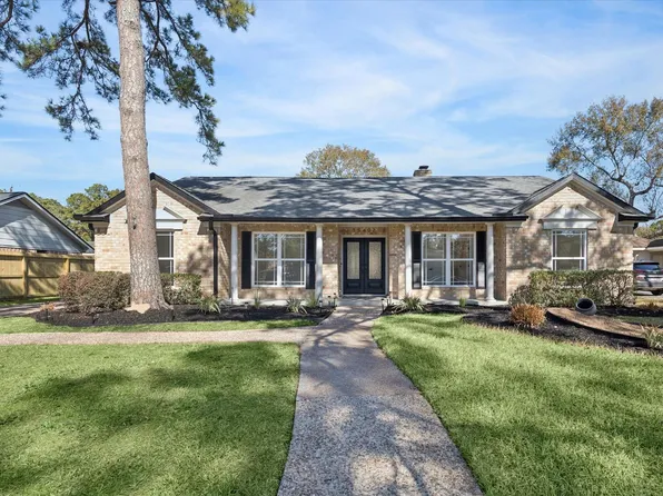 15402 Ripplestream St, Houston, TX 77068