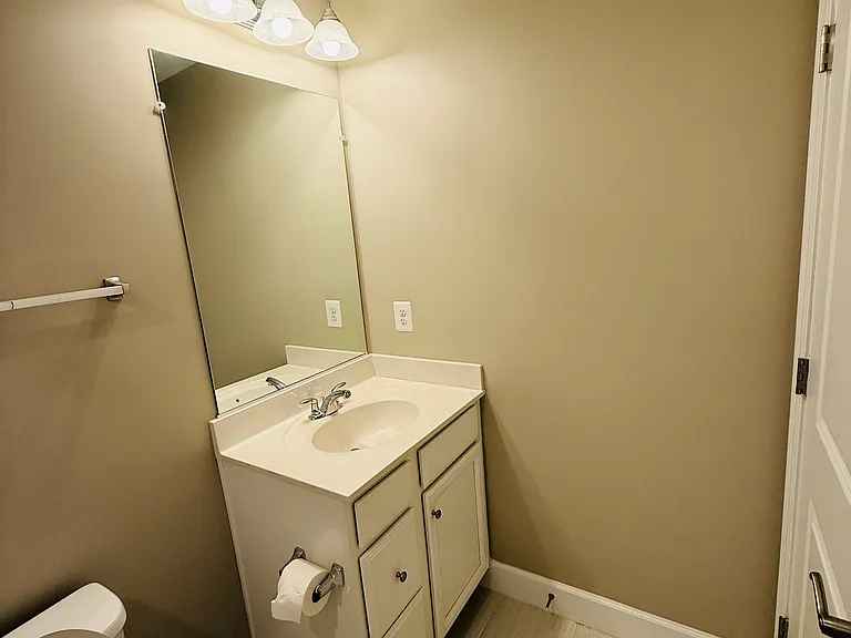 8762 Elsing Green Dr — Photo 6
