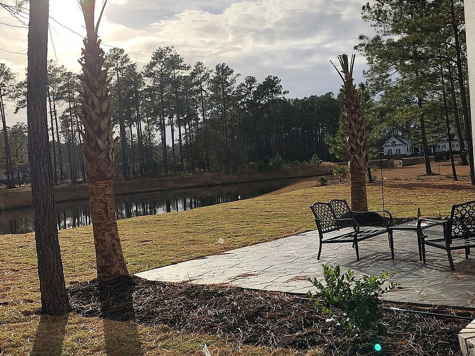 2nd image of 19 Knotty Pine Way