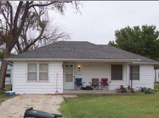 216 Park St, Larned, KS 67550