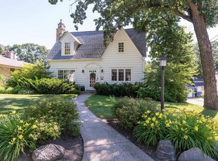 208 N Broadway, Fergus Falls, MN 56537