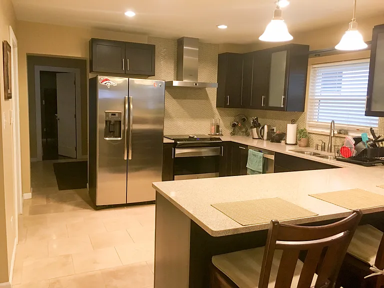 1142 S Washington St — Photo 14