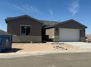 2778 Blueridge Ct, Bullhead City, AZ 86429