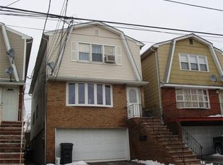 94 Glen Dr, Keasbey, NJ 08832