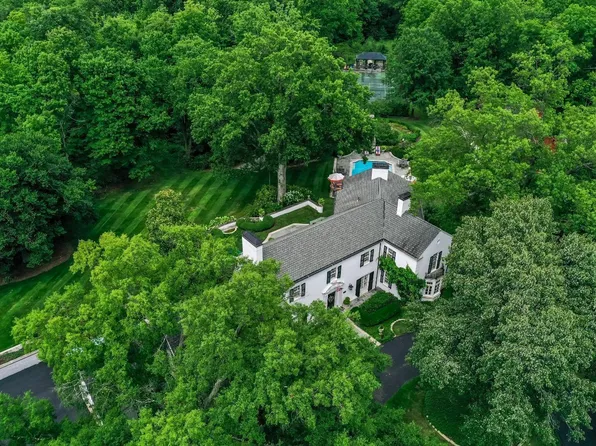 9200 Old Indian Hill Rd, Cincinnati, OH 45243