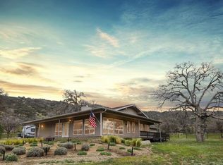 24200 Serra Pl, Tehachapi, CA 93561