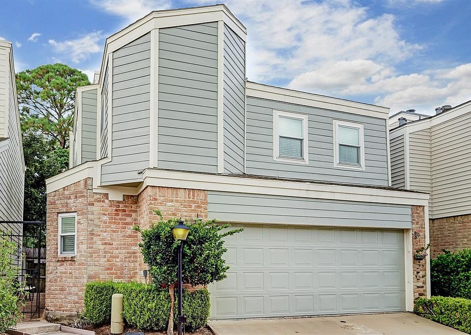 1st image of 1829 Bering Dr APT 1