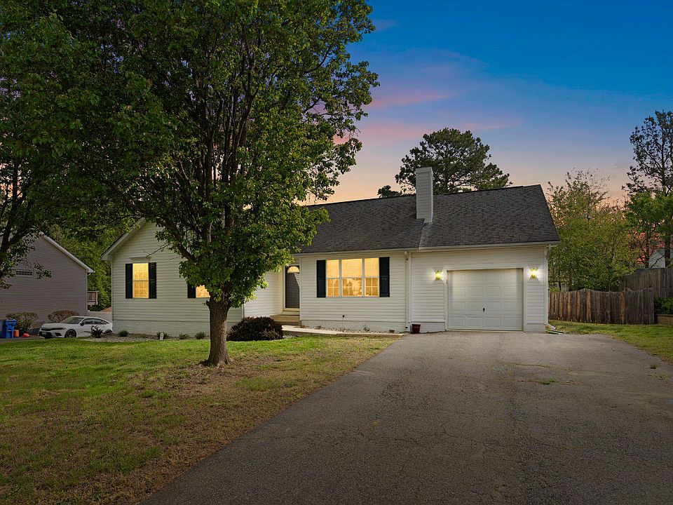 1st image of 8811 Kent Ct