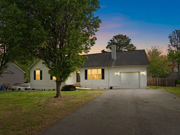 8811 Kent Ct, Fredericksburg, VA 22408