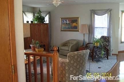5th image of 8900 Avon Ln