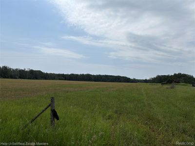 9999 W Hubert Rd, Hubbard Lake, MI, 49747