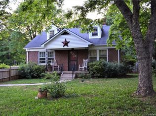 108 Fox St, Morganton, NC 28655