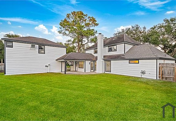 5th image of 4923 Bradstone Ct