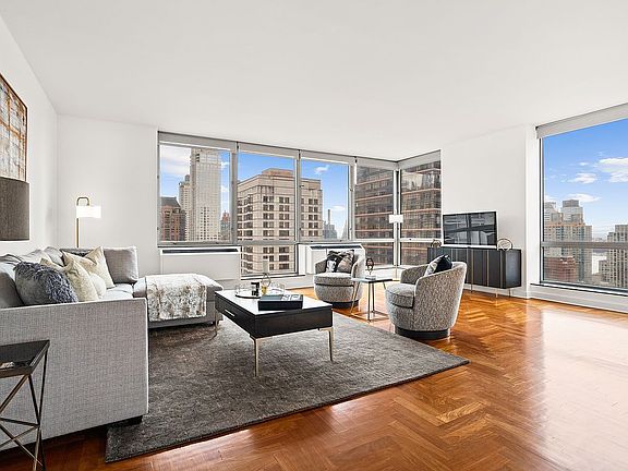 4th image of 1965 Broadway APT 27E
