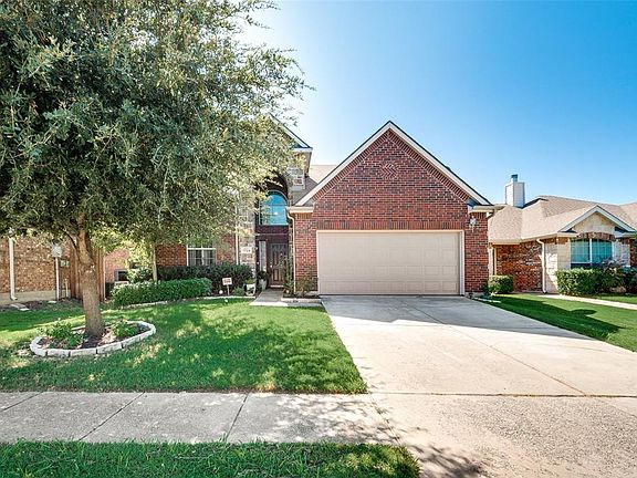 2nd image of 1724 Heron Dr