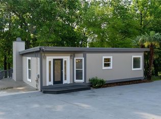 6159 Lake Lanier Heights Rd, Buford, GA 30518