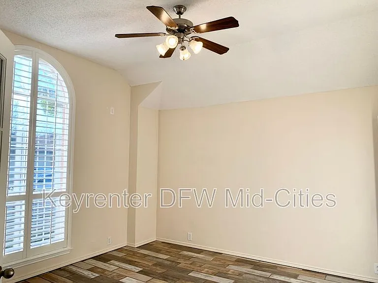 2606 Lonesome Oak Dr — Photo 5