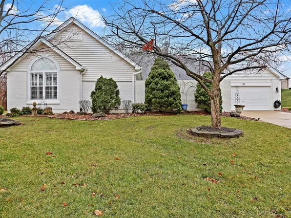 26 Autumn Meadow Ct, Lake Saint Louis, MO 63367