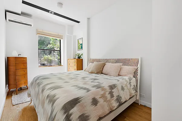 Sold by Compass | media 8