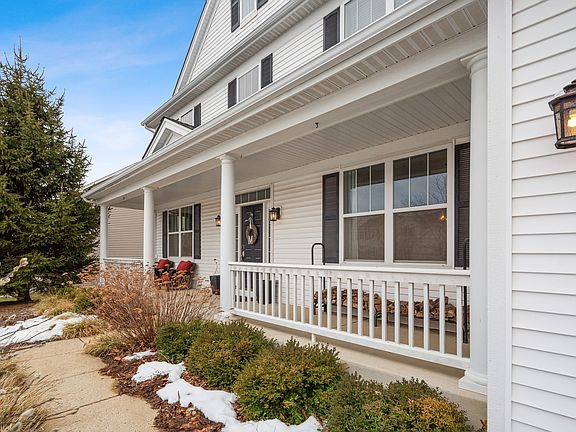 3rd image of 2343 Bluewater Dr