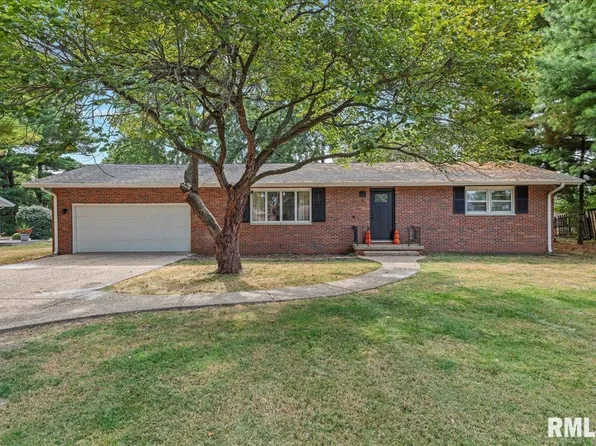 20 Lakewind Dr, Springfield, IL 62703