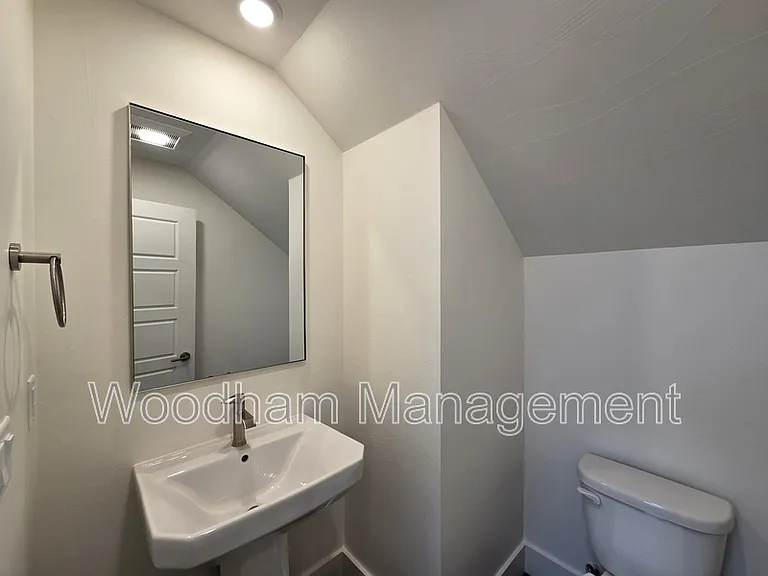 4819 Harvest Pkwy — Photo 12