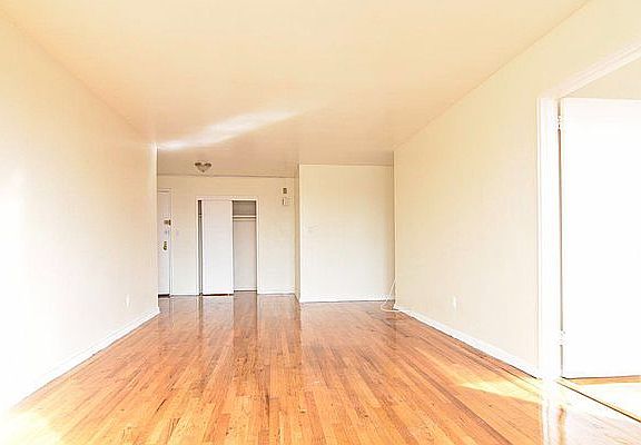 2nd image of 288 W 238th St APT 6J