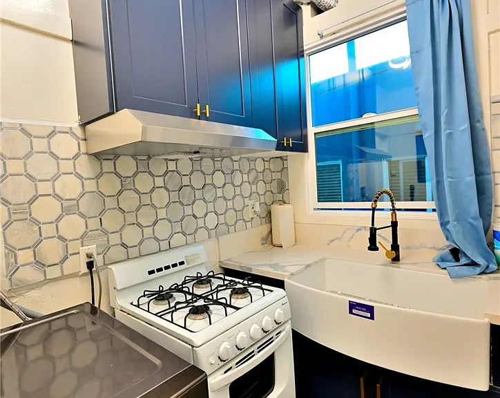 44 Navy St #10 — Photo 20