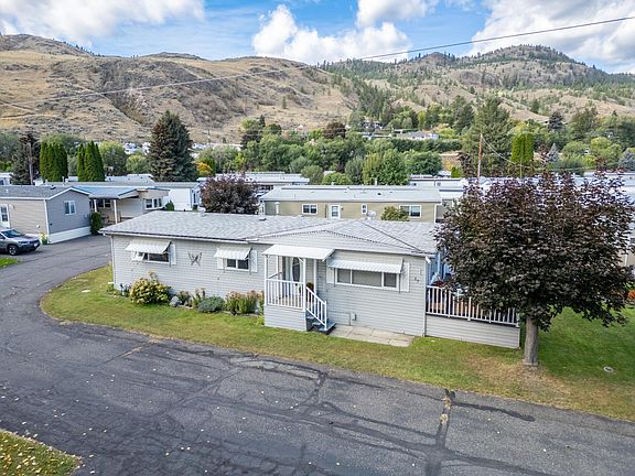 2nd image of 2400 Oakdale Way #87