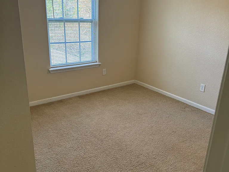 125 Navajo Trl — Photo 15