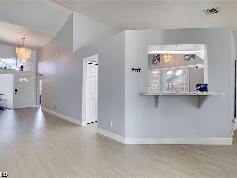 17791 Castle Harbor Dr — Photo 3